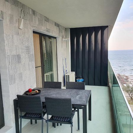 Mara By The Sea, Apartment Năvodari Buitenkant foto